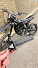 Load image into Gallery viewer, FX Twist Throttle | All-Metal E-Moto Throttle for Surron, Talaria & E-Ride Pro (Collective)