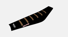 Load image into Gallery viewer, Guts Seat Cover for Arctic Leopard

