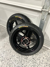 Load image into Gallery viewer, 12” Supermoto Wheelset for Tuttio Soleil 01 – Glossy Black (Collective)
